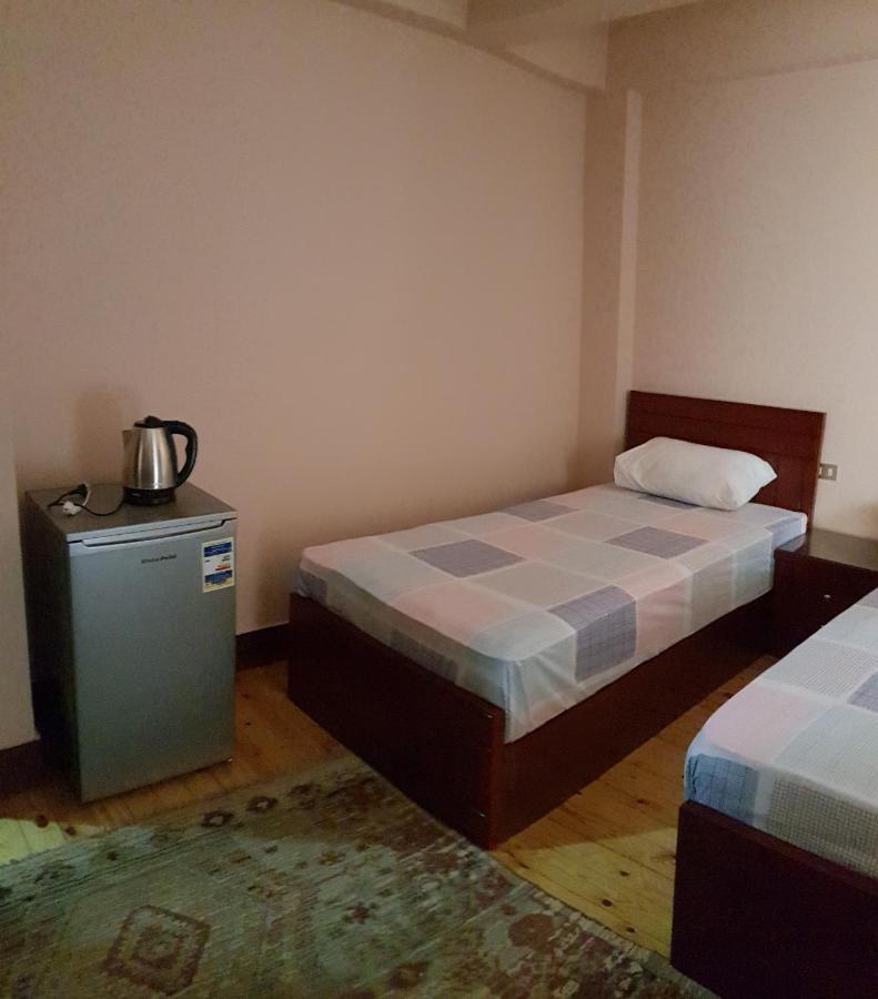 Caesar House Aparthotel *